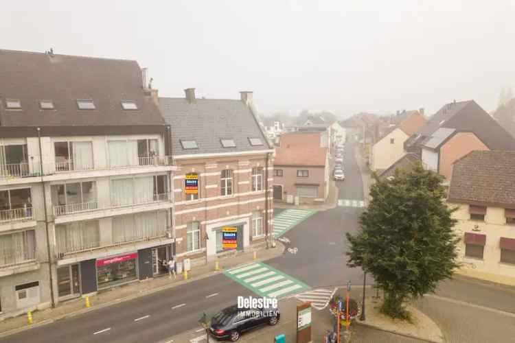 POLYVALENT GEBOUW MET VEEL MOGELIJKHEDEN TUSSEN NINOVE EN AALST