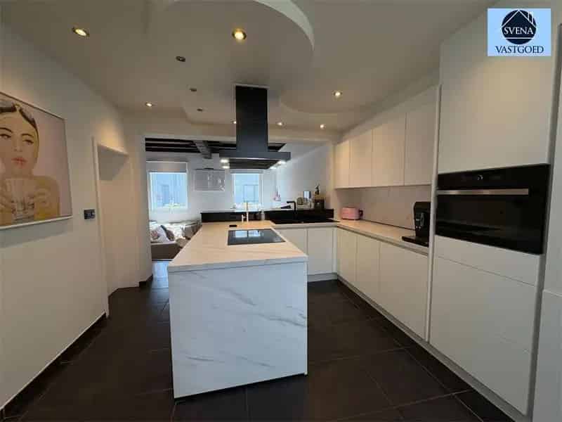 LEUKE RUIME WONING NABIJ CENTRUM