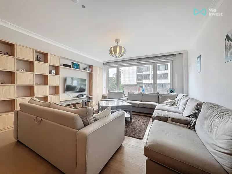 Appartement te koop Schuman 3 slaapkamers gemeubileerd 111m²