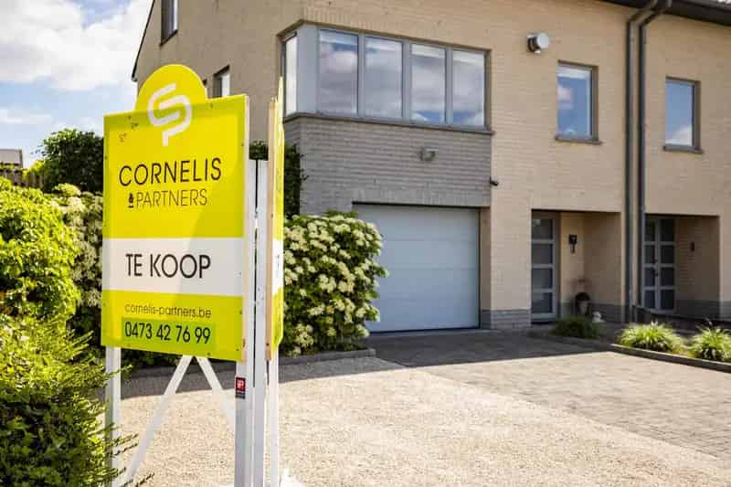 Huis te koop: Instapklare Bel-etage 3 slaapkamers Landelijke omgeving