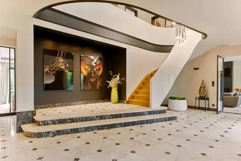 Luxe Villa te Koop 19500m2 Bosdomein EPC A
