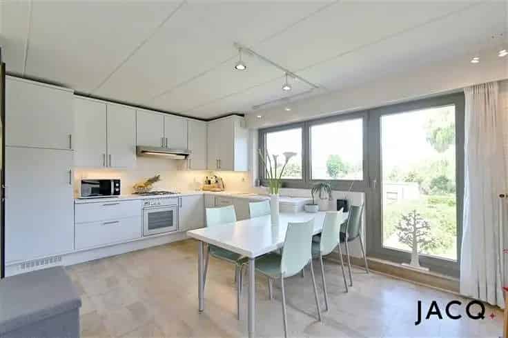 Huis Te Koop Reet 3 Slaapkamers 1550m²