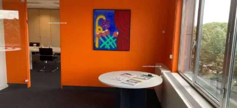 Kantoor te huur Berchem 497m² Toplocatie