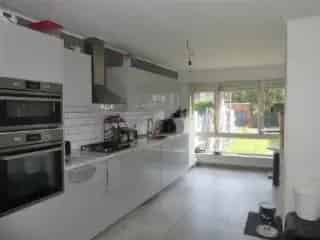 Huis te Koop Niel - Gerenoveerde woning met tuin nabij centrum