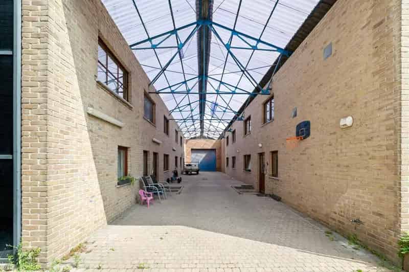 Kantoorgebouw 6 Units Te Koop 142m² EPC A B
