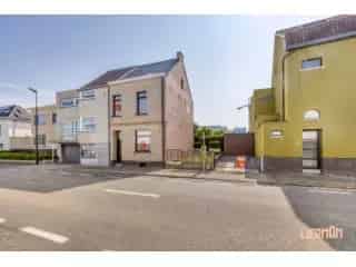 Huis te koop Aalst 180m2 4 slaapkamers tuin garage