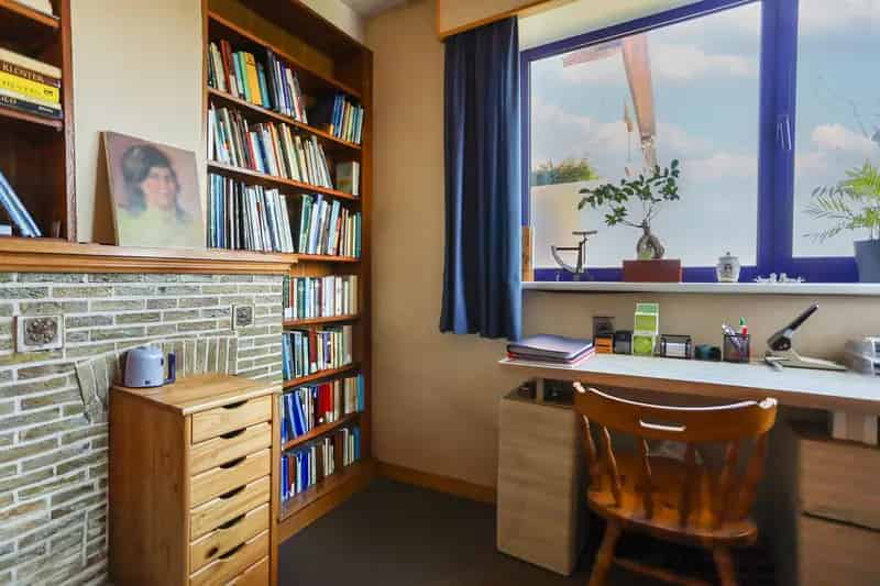 Huis te koop Beveren: Te renoveren woning met karakter