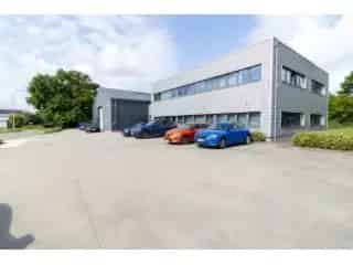 Industrie te koop Gembloux - 995m² Kantoor Magazijn