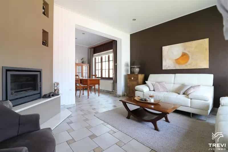 Huis te huur met 2 slaapkamers, garage en tuin