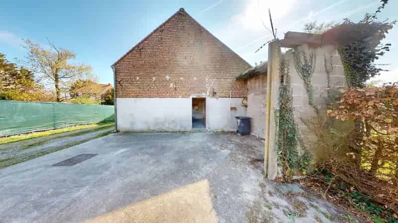 Huis te koop 180m² 2 slaapkamers 28a30ca