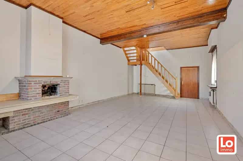 Te renoveren stadswoning met garage Sint-Amandsberg