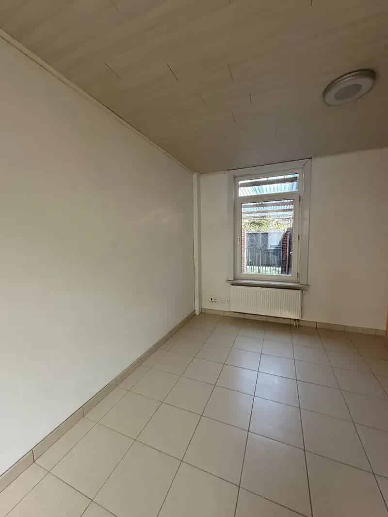 Charmant Rijhuis Rustige Straat Volledig Aanbod