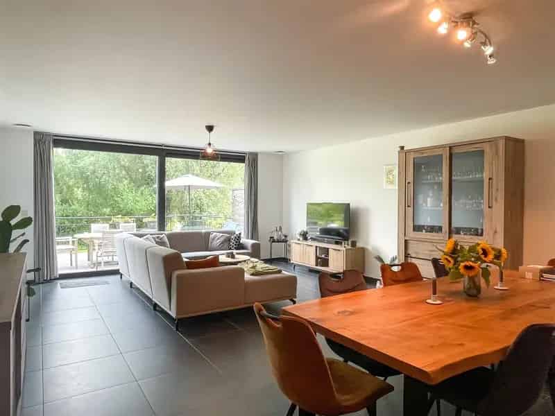 Gelijkvloers appartement te koop Mechelen