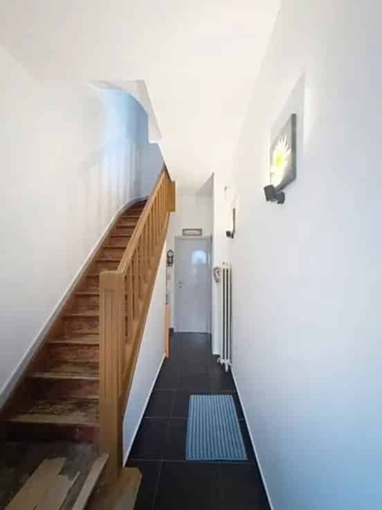 Huis Te Koop 4 Slaapkamers Tuin Veranda Rustige Buurt