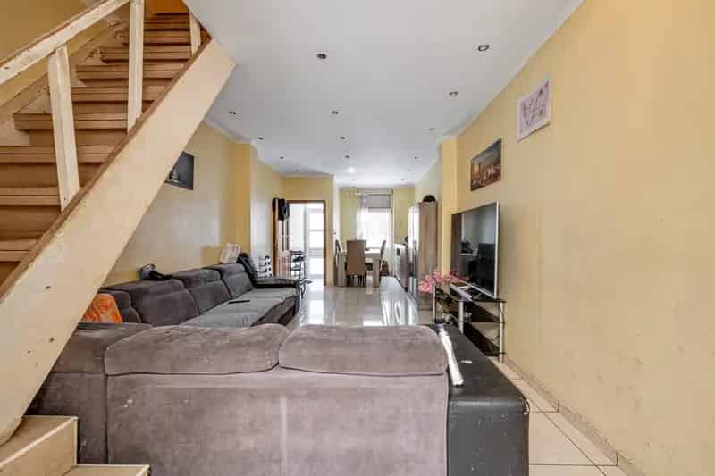 Huis te koop te renoveren met 3 slaapkamers