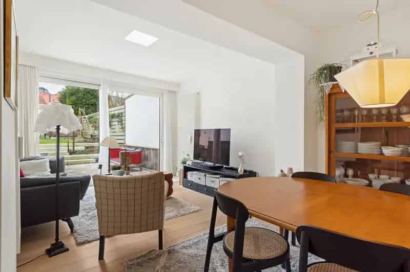 Charmante woning 2 slaapkamers garage terras tuin