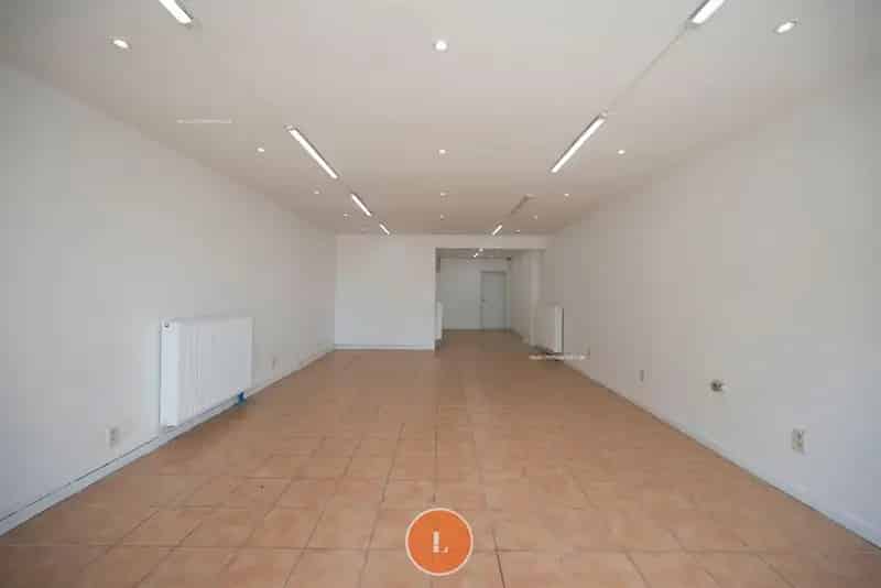 Handelspand met 4 slaapkamers te Menen