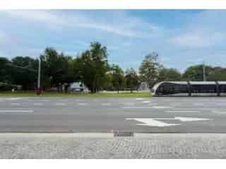 Handelspand te Koop Luik 330m² Centrum Nabij Voorzieningen