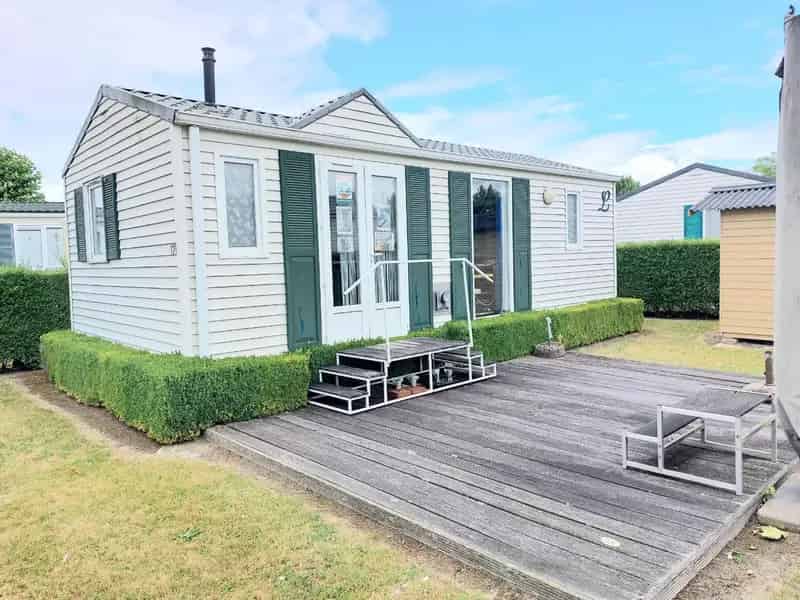 Caravan te koop Jabbeke Klein Strand Gemeubileerd