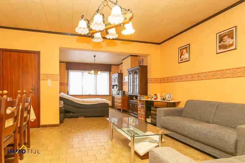 4 Slaapkamers Garage Tuin Te Moderniseren
