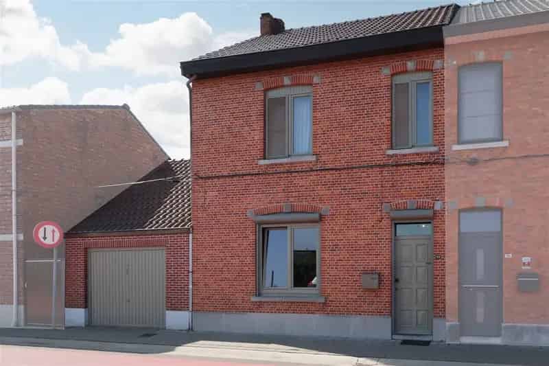 Huis te huur Hasselt: Ruime gezinswoning 5 slaapkamers, garage en tuin