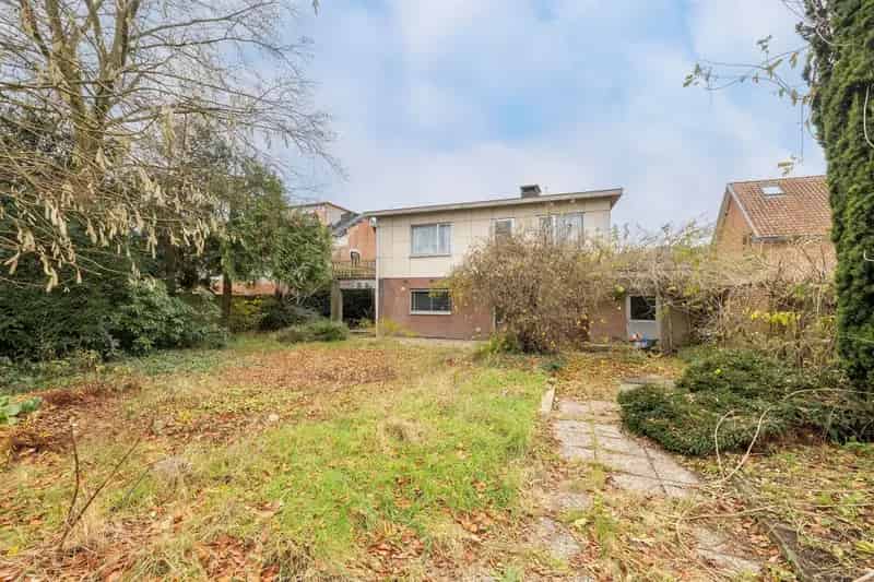 Ruime Instapklare Woning 5 Slaapkamers Geel-Zammel