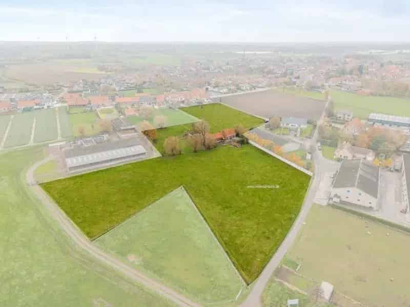 Huis te koop Beselare: Landelijke hoeve met 2 hectare