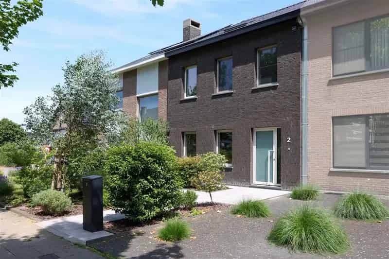 Huis te koop Hasselt: 4 slaapkamers, garage, stadstuin
