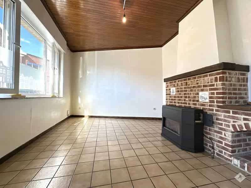Huis te koop in Grembergen: Op te frissen woning met tuin