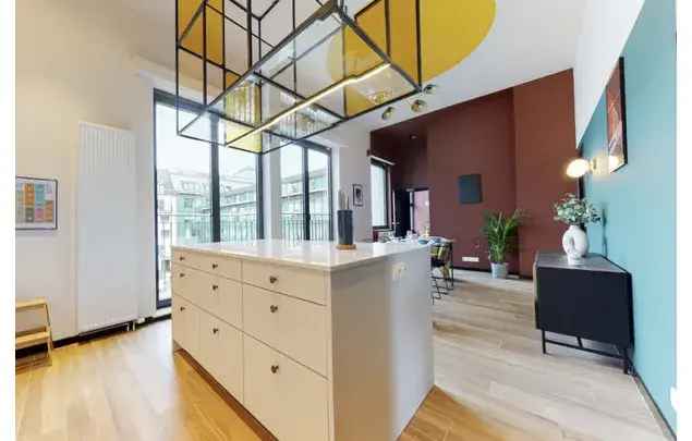 Huur 1 slaapkamer huis van 172 m² in Brussels