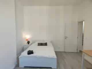 Appartement Sint-Joost-ten-Node 9 slaapkamers  Modern gerenoveerd