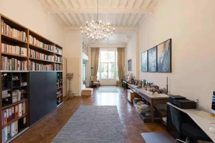 Huis Te Koop Saint-Gilles 8 slaapkamers Grote Tuin Garage Lift