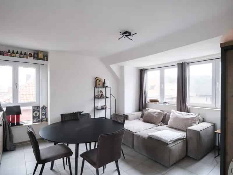 Dakappartement te koop Wetteren - gerenoveerd