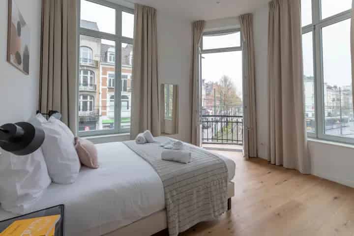 Appartement te Huur Uccle Brugmann Churchill