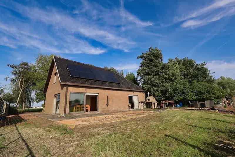 Huis te koop: Open bebouwing met potentieel en mooi uitzicht