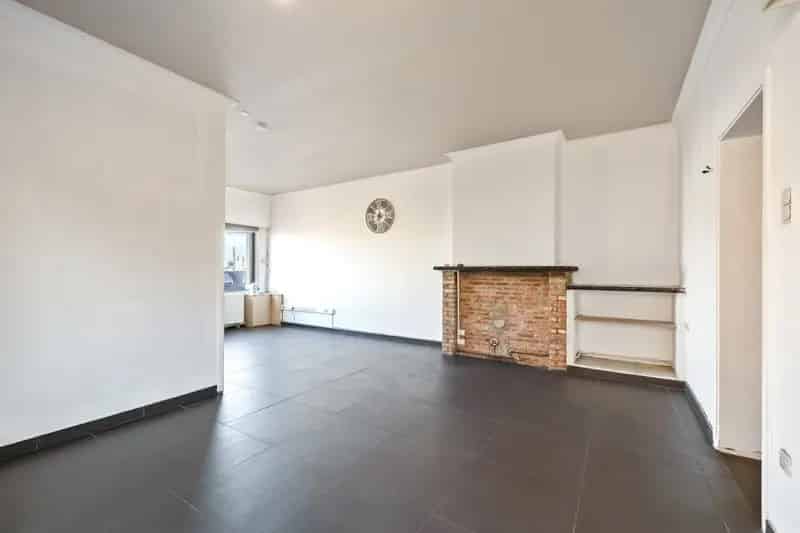 HOB 3 slaapkamers oprit Sint Niklaas