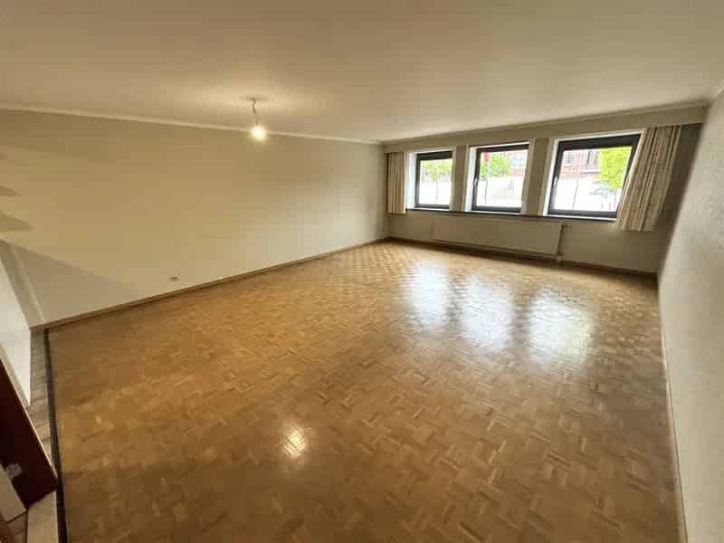Energiezuinig Appartement 2 Slaapkamers Terras Nabij Centrum