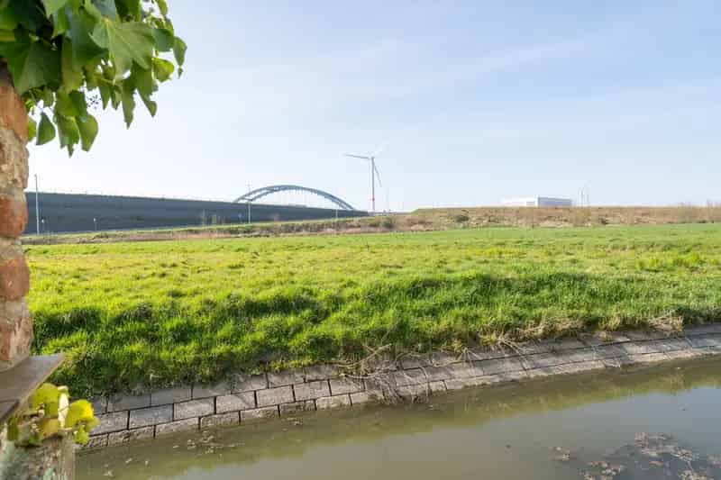 Huis te huur Zwankendamme: Hoekwoning met veel potentieel