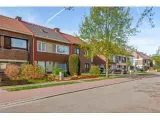 Huis te Koop Kontich 3 Slaapkamers Tuin Garage