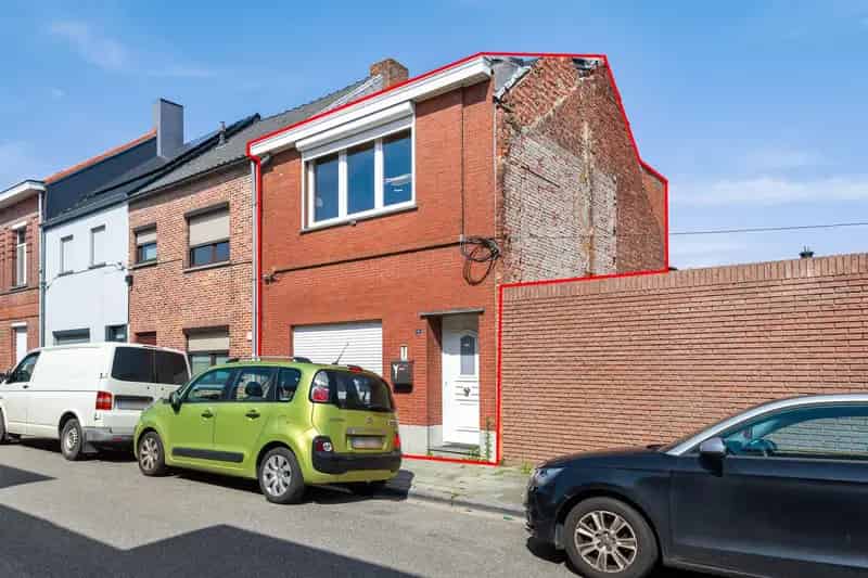 Gezellige woning nabij ring te renoveren