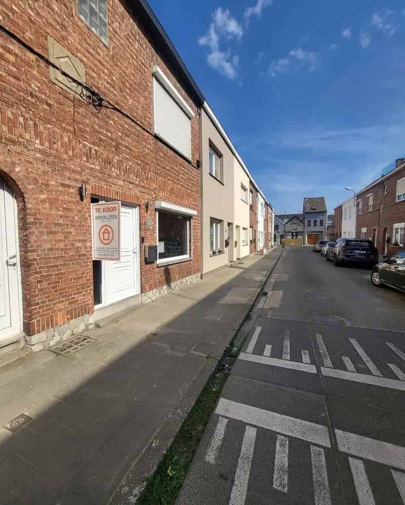 Volledig gerenoveerde woning - Properder dan een apotheek