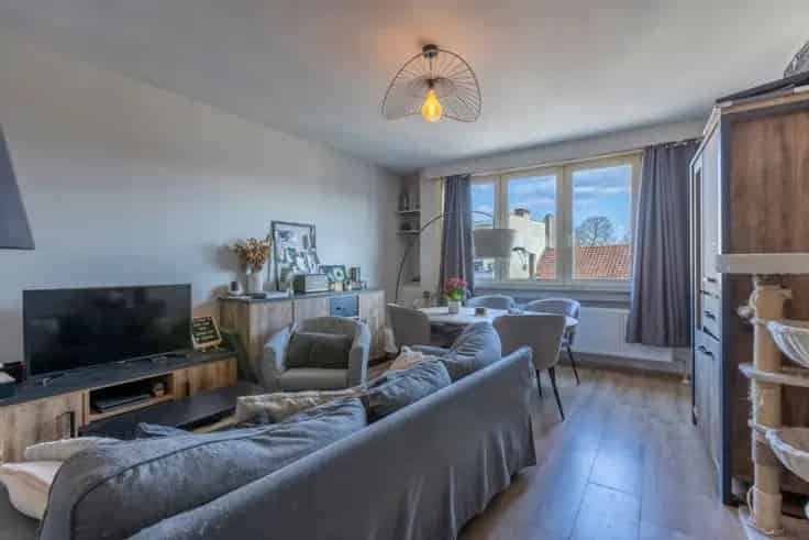 Gerenoveerd Appartement 2 slaapkamers Anderlecht