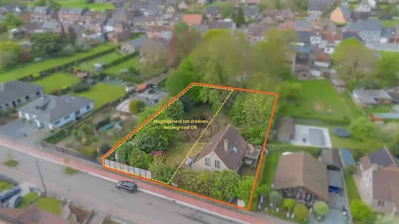 Huis te koop Opwijk: Gezinswoning met tuin en bouwperceel