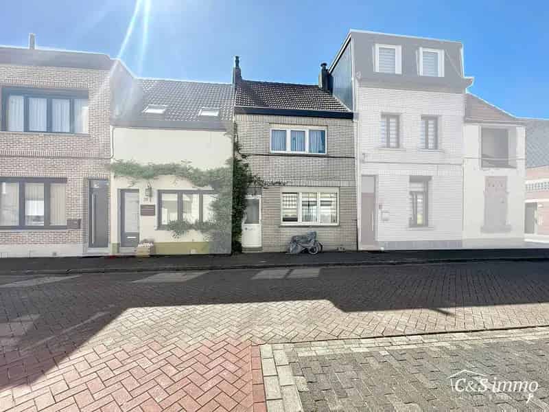 Te Koop: Charmante 3 Slaapkamerwoning Merksem