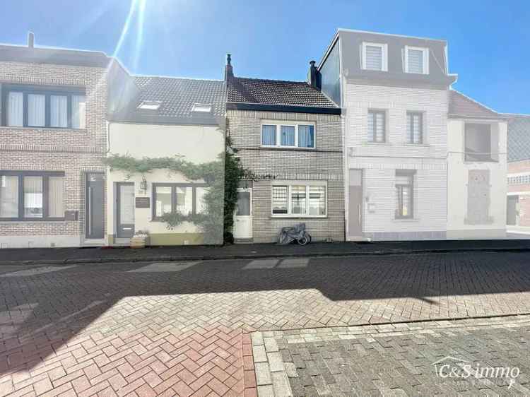 Te Koop: Charmante 3 Slaapkamerwoning Merksem