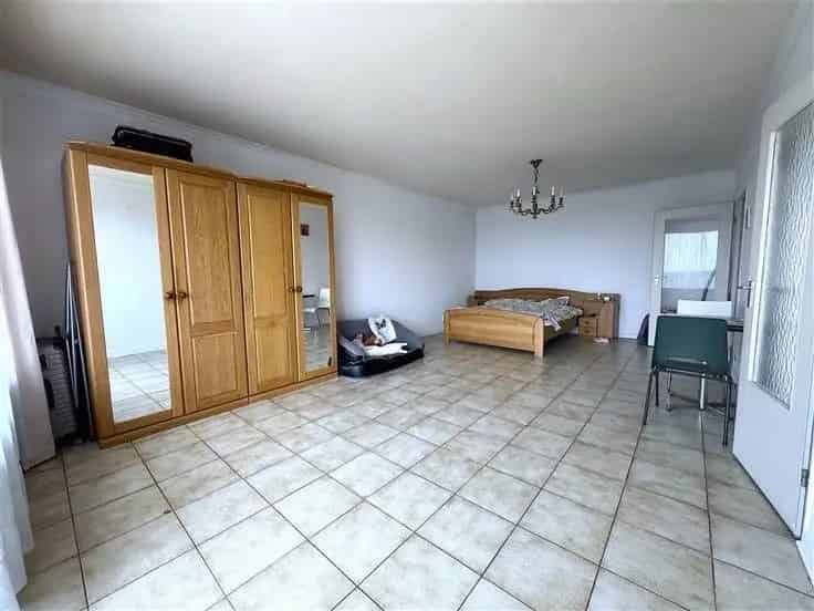 Appartement Te Koop 1 Slaapkamer Terras Uitzicht Nabij Scholen