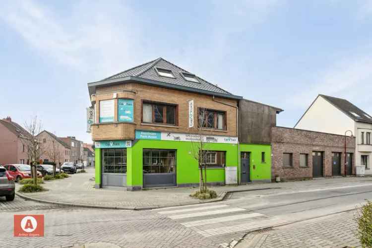 Huis te koop Londerzeel Centrum - Handelspand met Appartement
