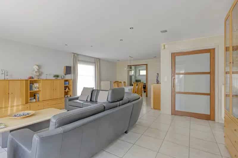 Te huur: Instapklare Villa 4 slaapkamers Ternat