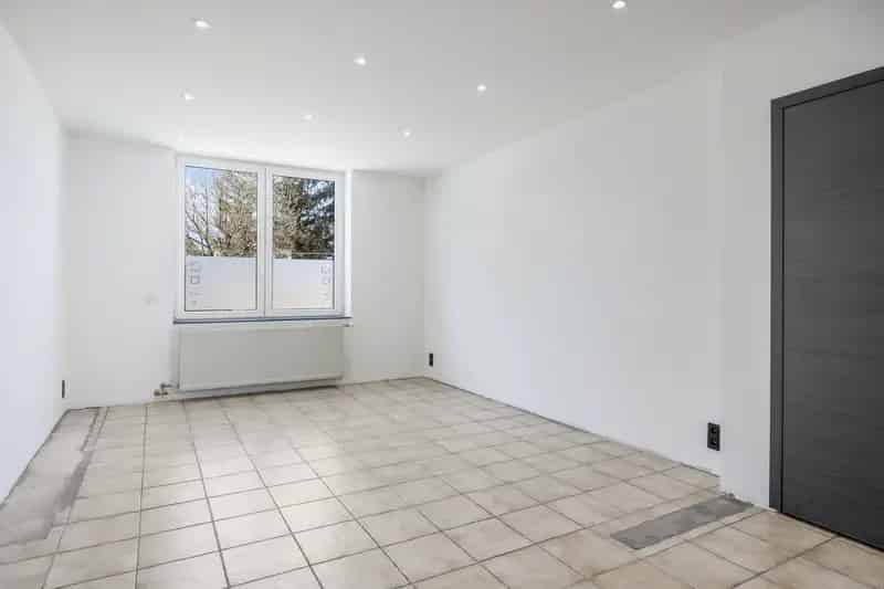 Huis te koop Valmeer: HOB met 2 garages, 3 slaapkamers en tuin