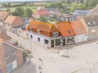 Handelspand te Huur - Café in Veurne